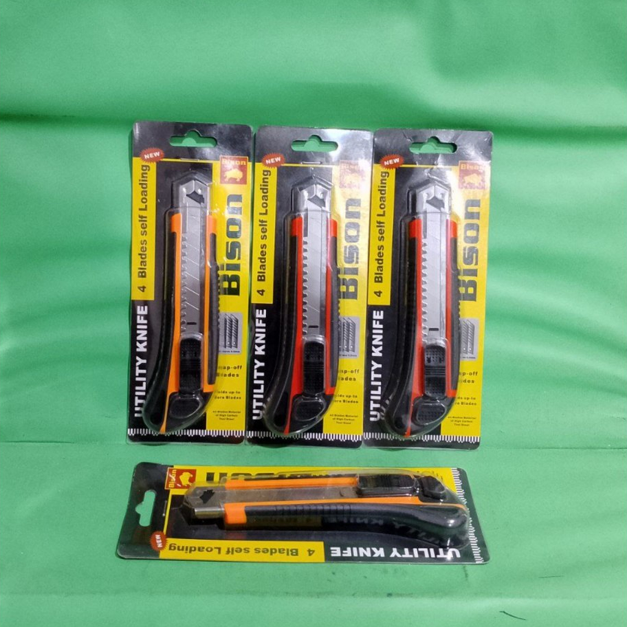 

Pisau Cutter Besar 4Blades 4Mata BISON Harga Per Lusin