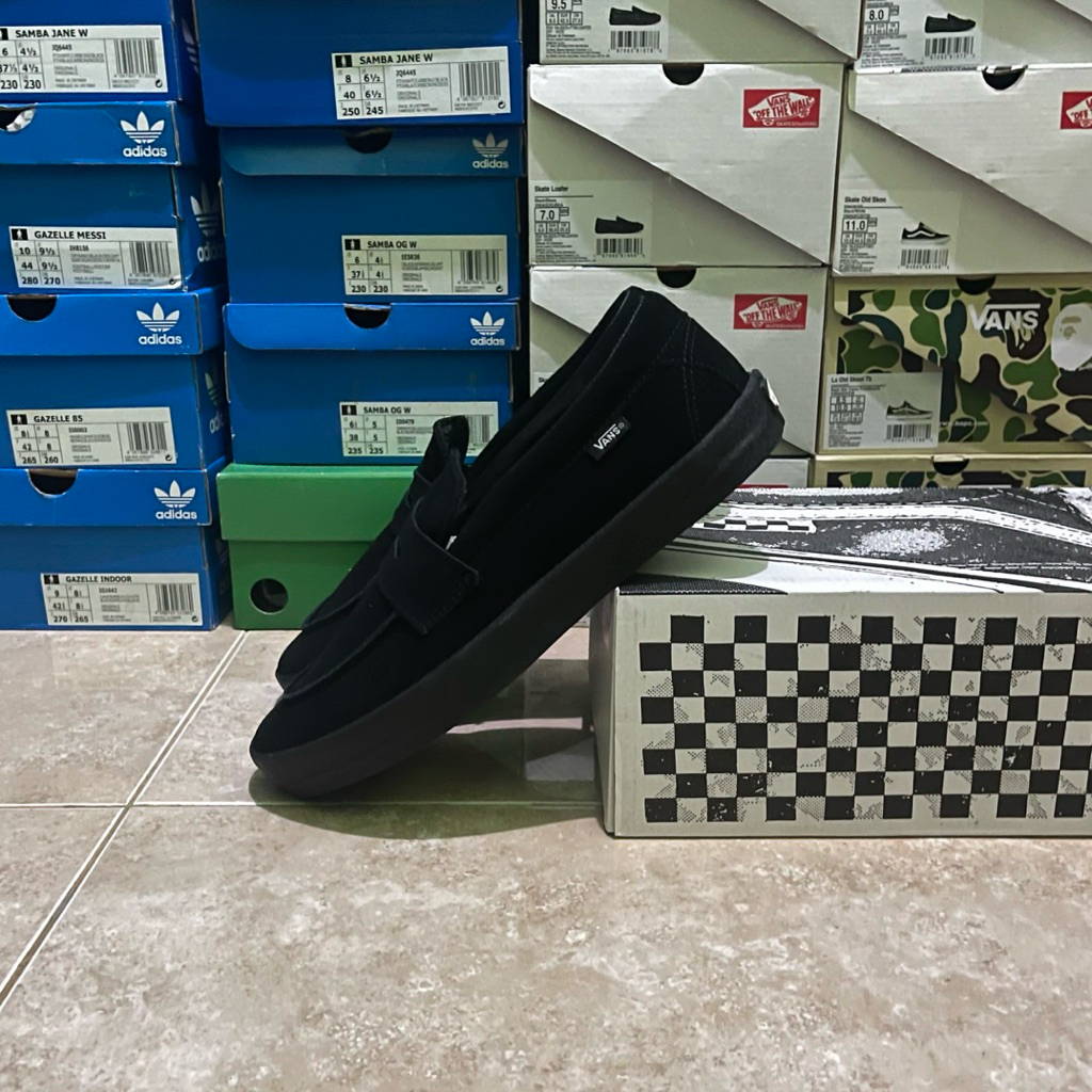 Vans skate loafer suede black (Resmi PT NAVYA)