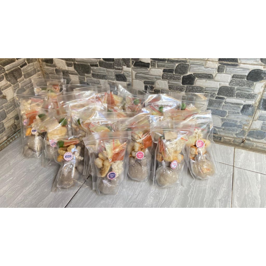 

Baso Aci isi ayam suwir pedas