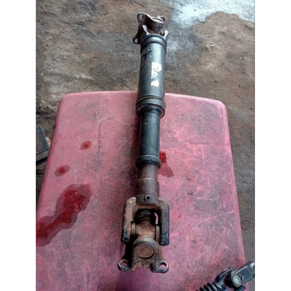 as propeler depan 4x4 Triton