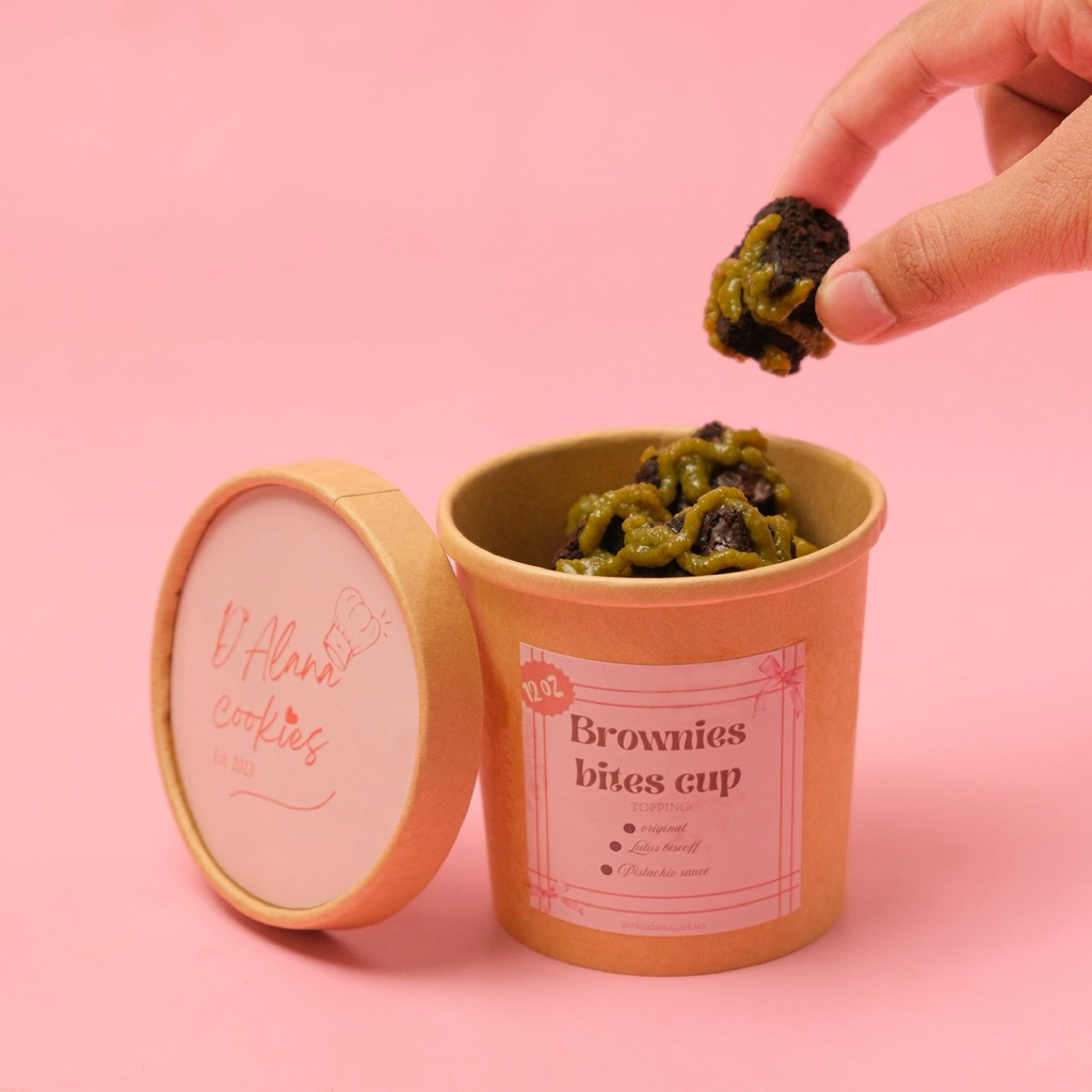 

brownies bites 12 Oz topping pistachio