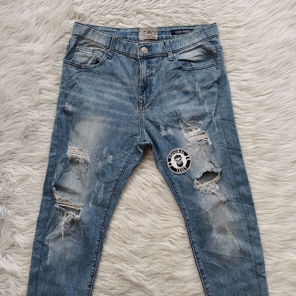 JMC Broken Ripped  Cropped Jeans