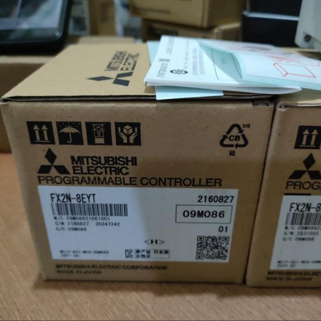 PLC MITSUBISHI FX2N-8EYT/FX2N-8EYT MITSUBISHI ORIGINAL