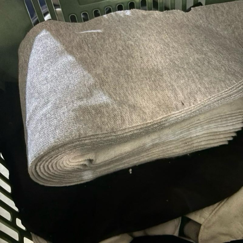 kain majun ujuran besar / kain perca / majun sisa konveksi / kain majun murah / kain sisa / kain maj