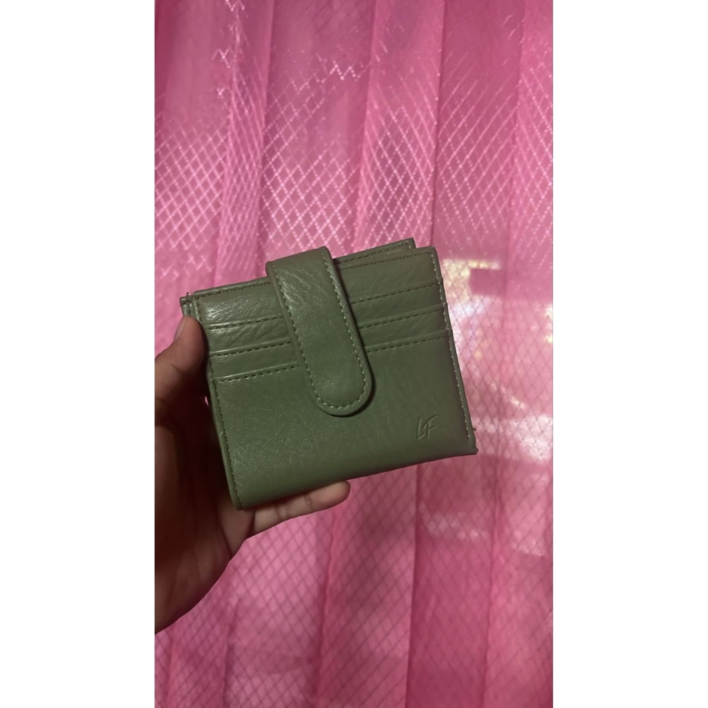 Preloved Dompet Hijau Les Femmes
