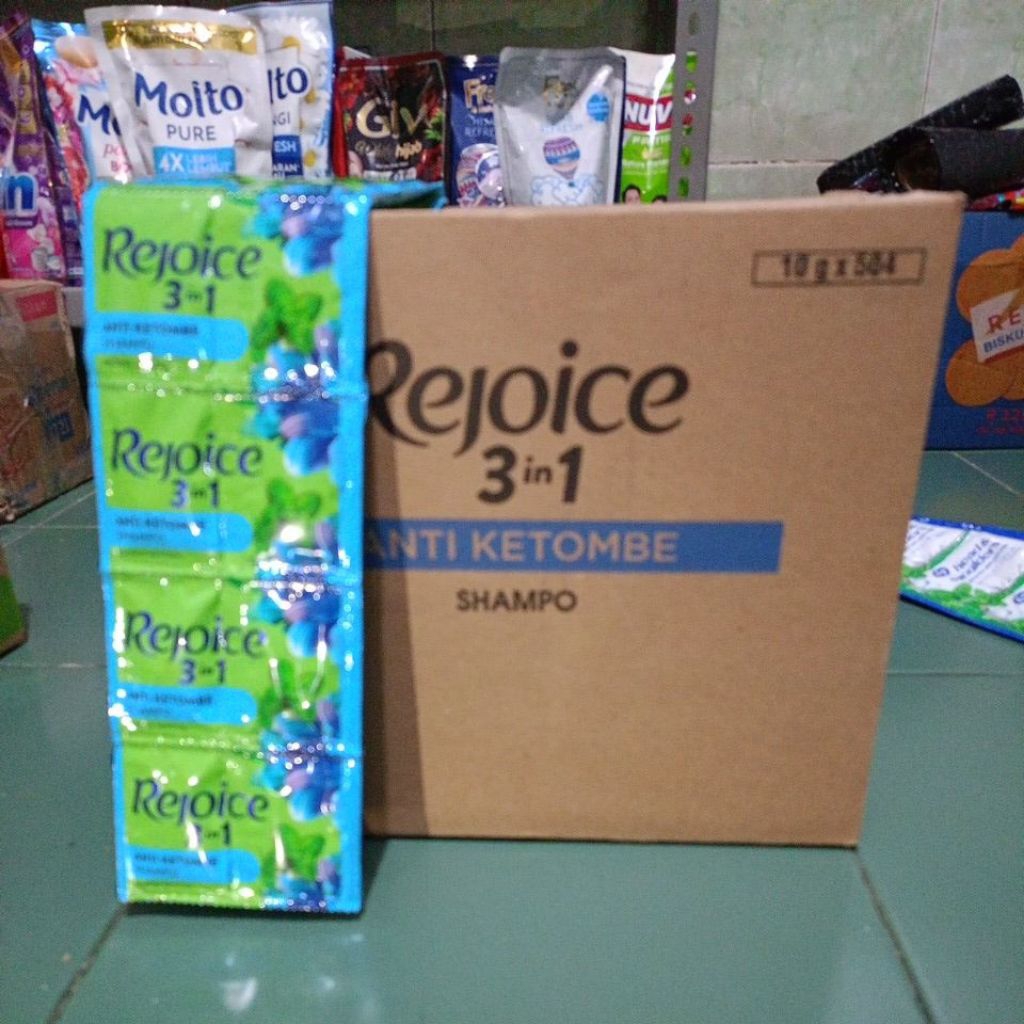 (1 dus 42renceng) Rejoice sampo sachet 3in1 anti ketombe