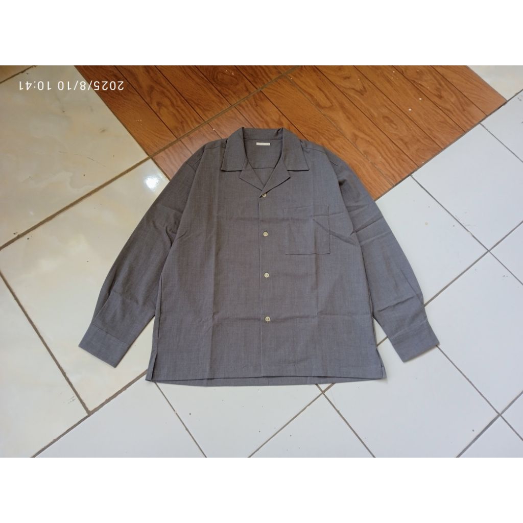 GU by Uniqlo Open Collar Cuban Shirt