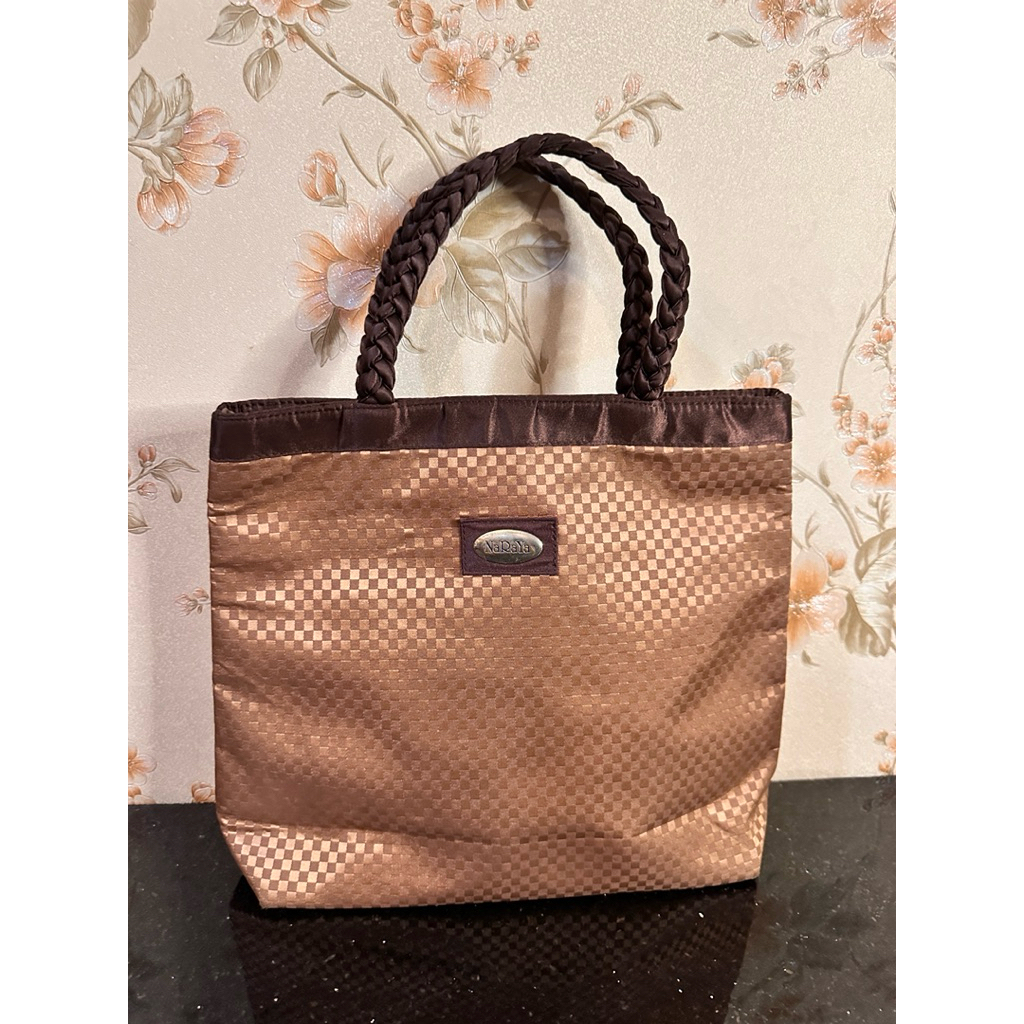 

TAS NARAYA COKLAT