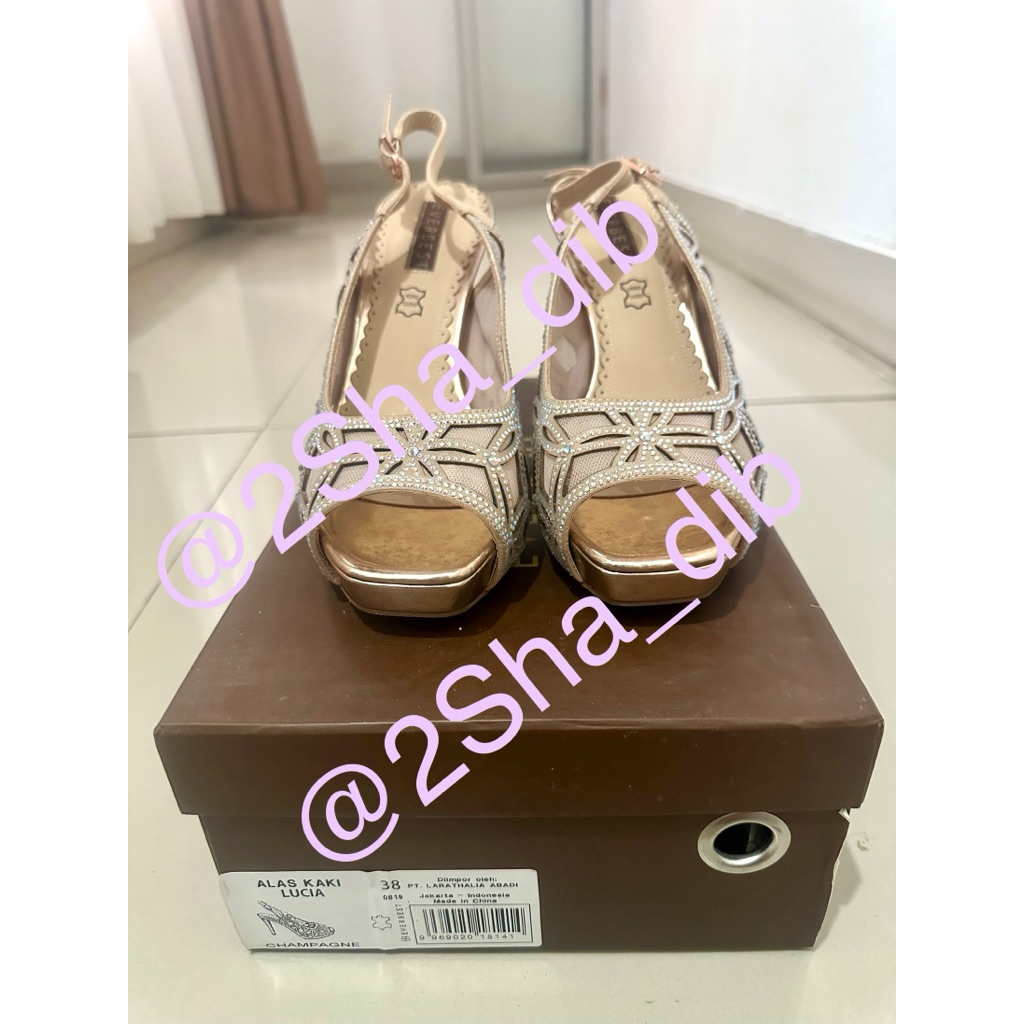 Preloved Sandal Pesta Everbest Size 38