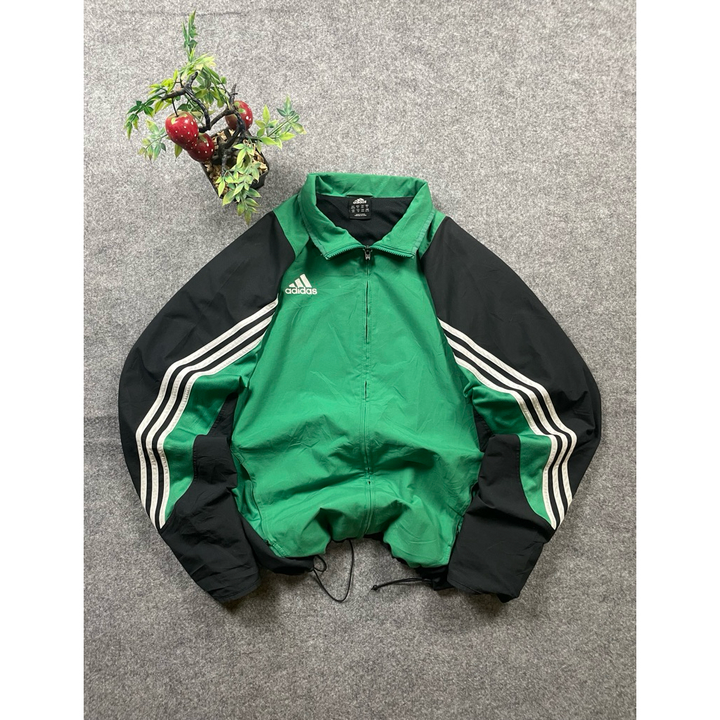 windbreaker adidas
