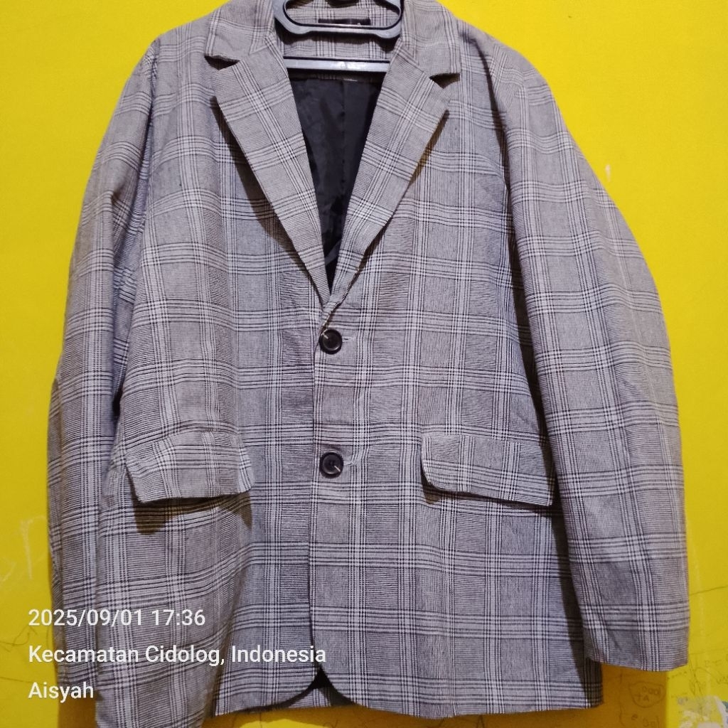 jas bekas cewek cowok