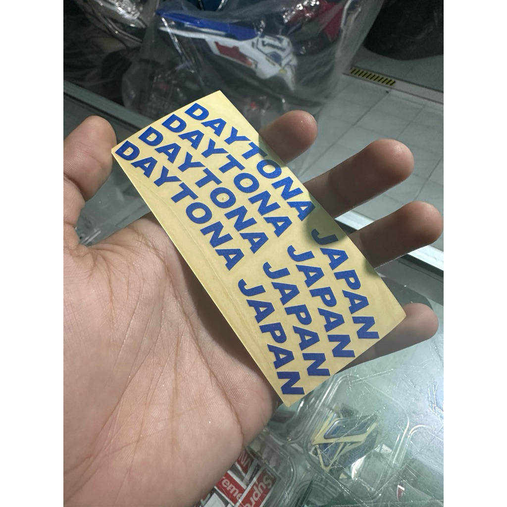 stiker velg daytona biru