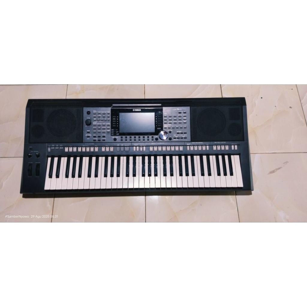 Keyboard Yamaha PSR S970