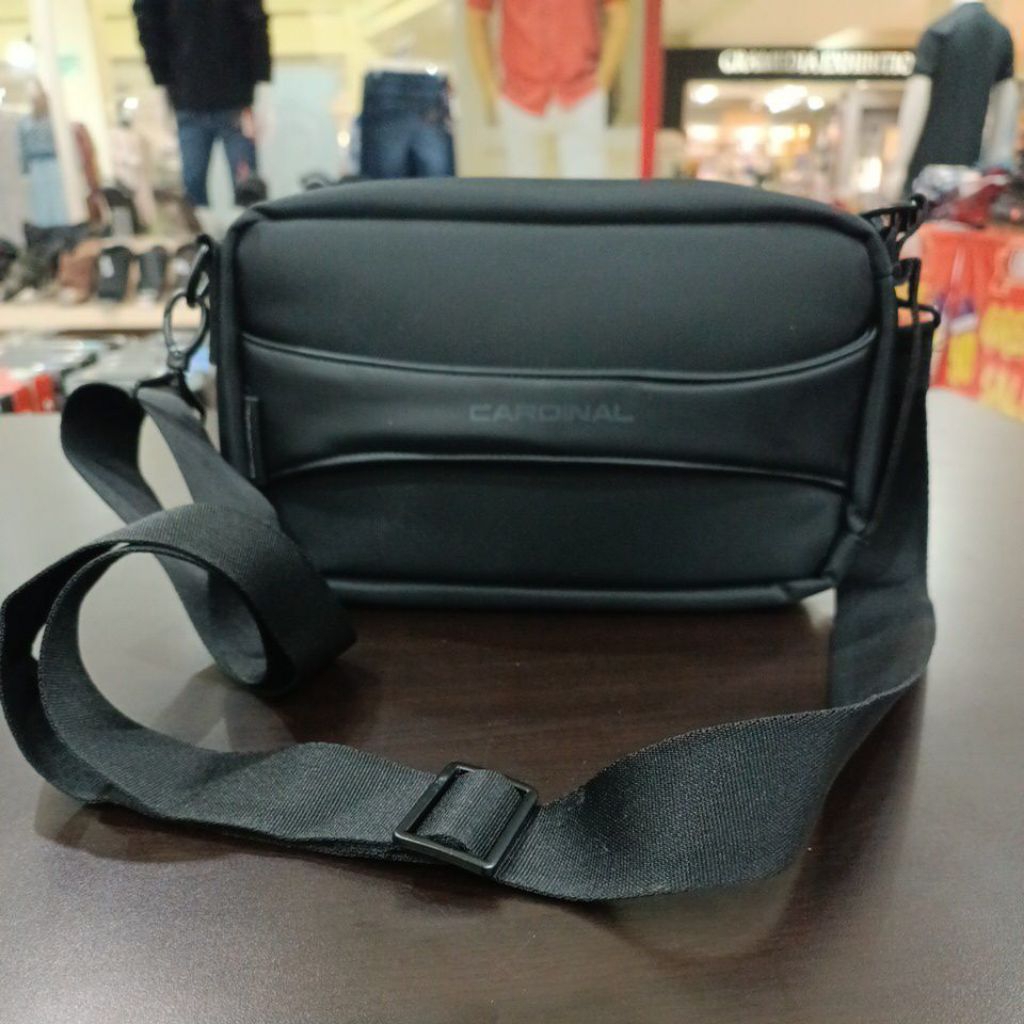TAS SELEMPANG/SHOULDER BAG CARDINAL, WARNA HITAM ORIGINAL, 100%NILON/5846379