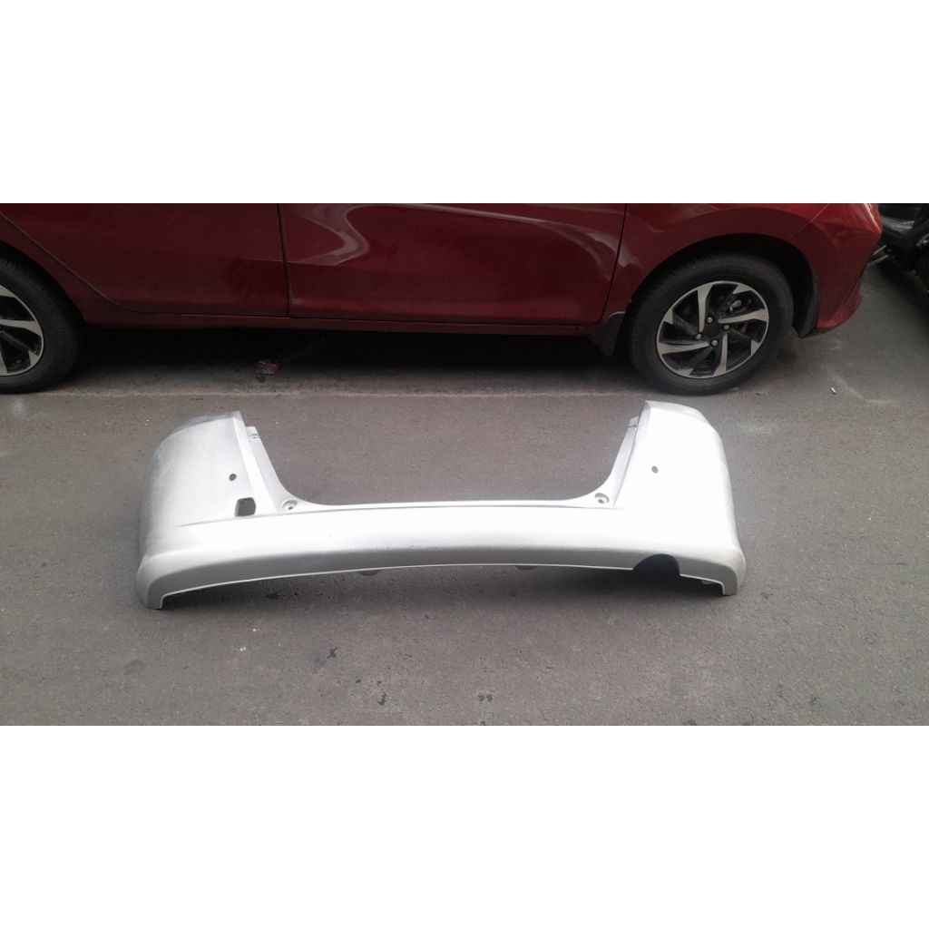 Bemper Belakang Honda Freed Original