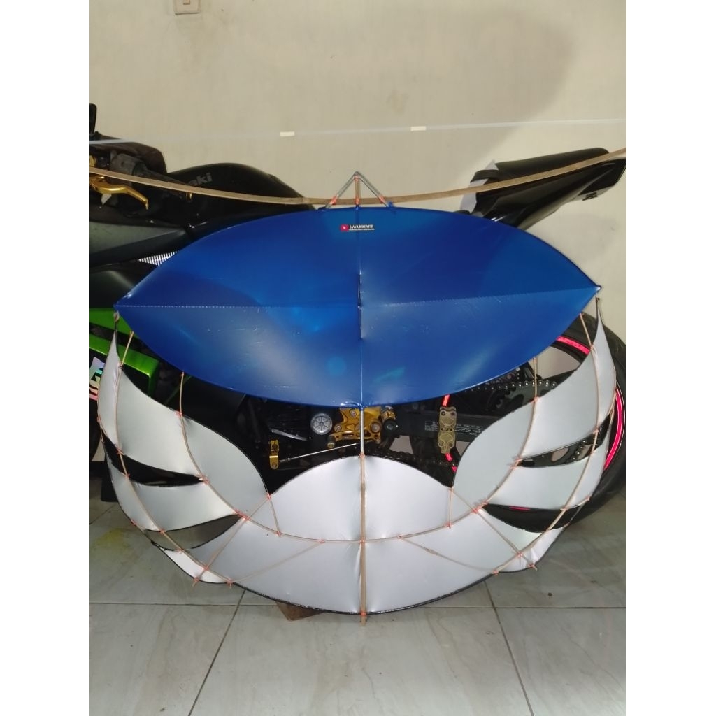 Layangan ram-raman ukuran 1,1meter