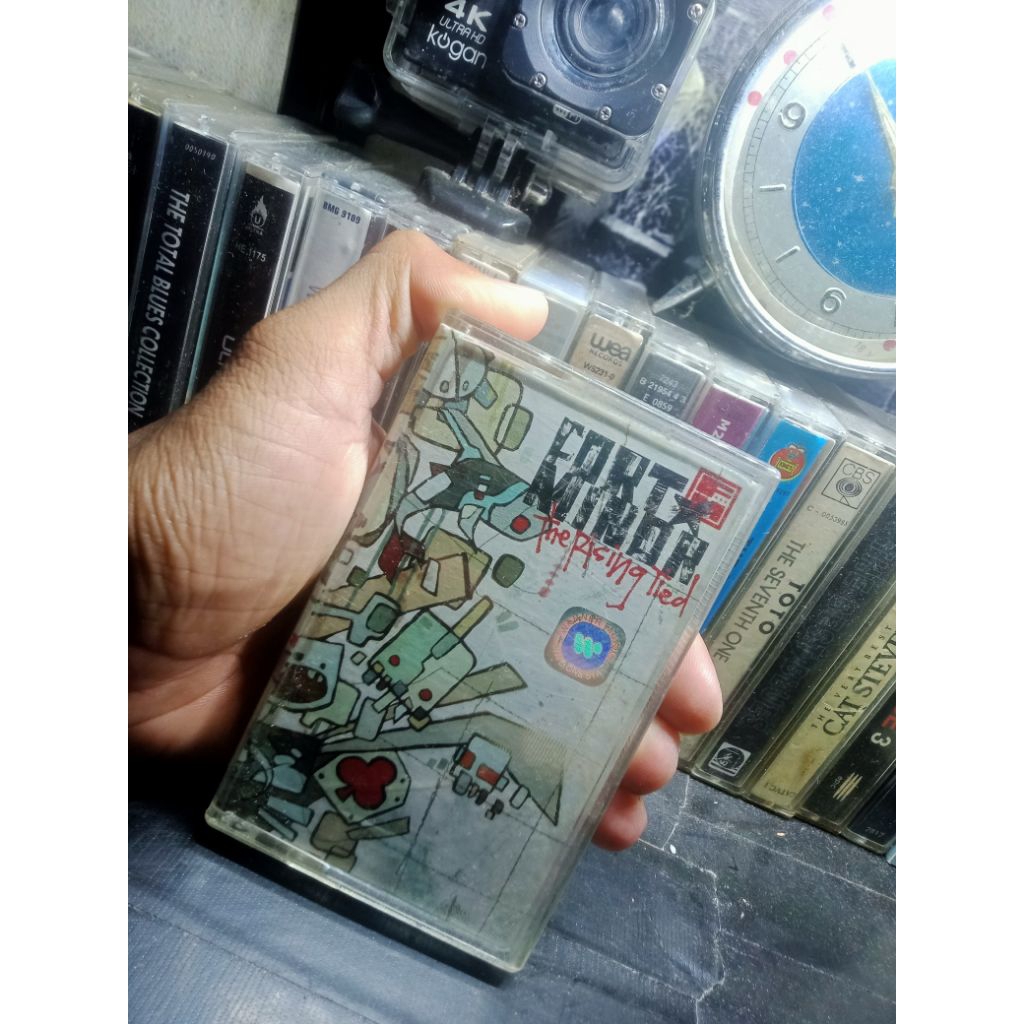 kaset Fort minor - The rising tied