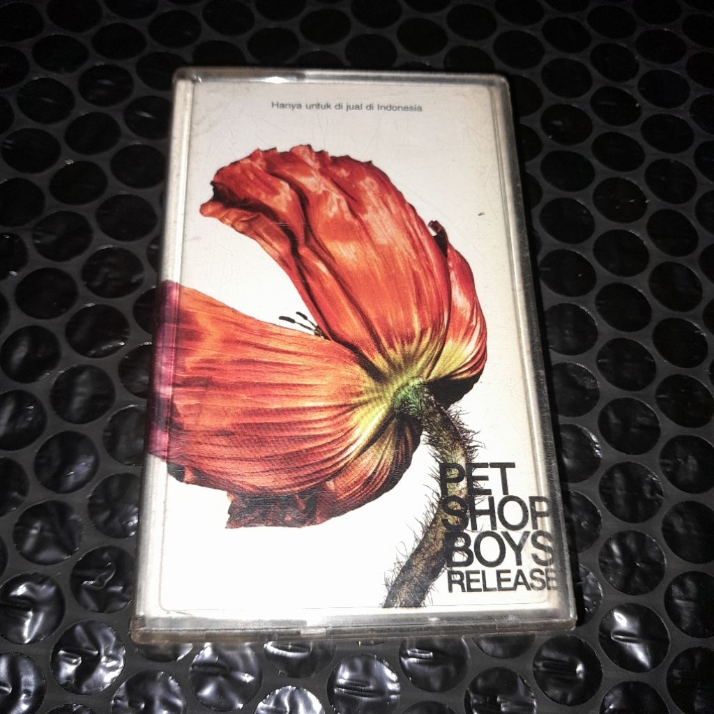 kaset pita pet shop boys release