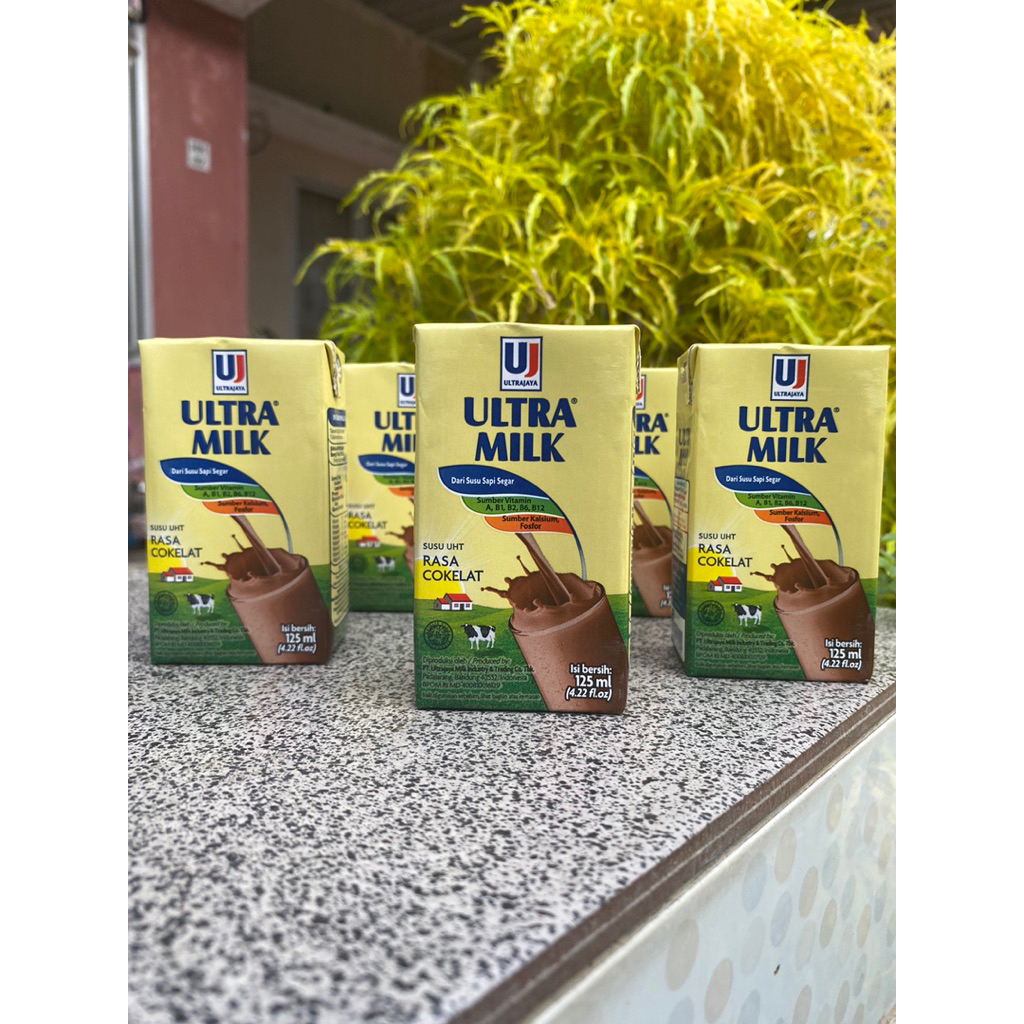 

Susu Uht Ultramilk per dus isi 40 ukuran 125ml