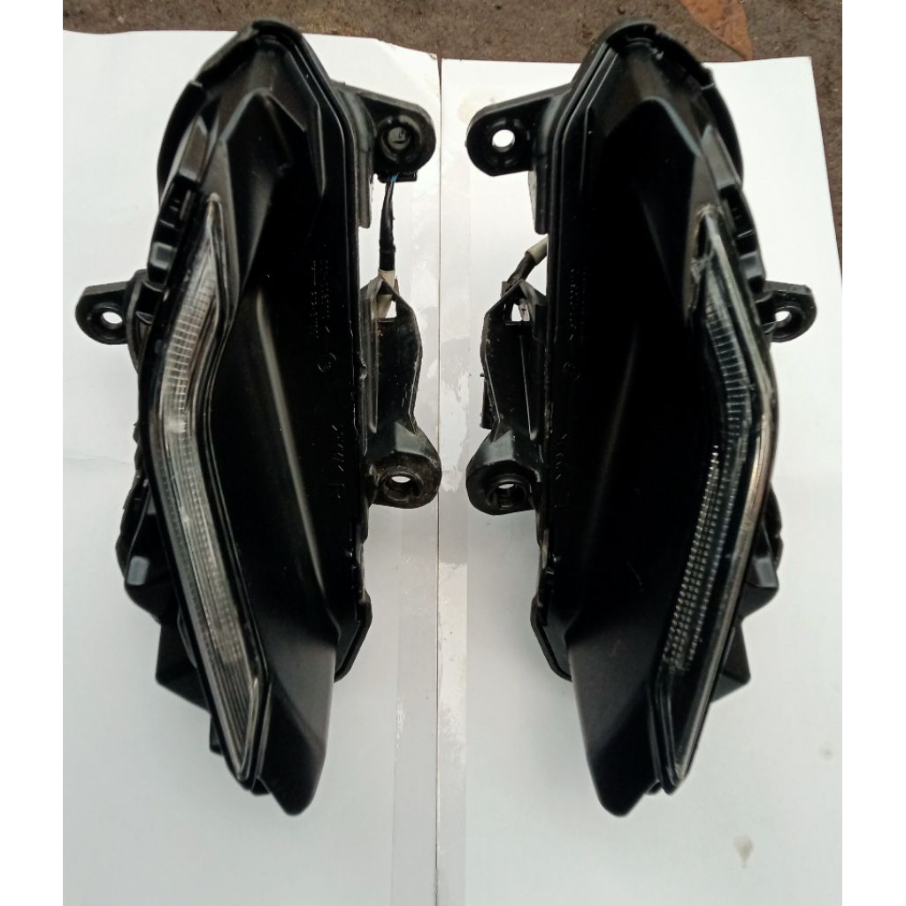 1setlampuAlisDepan/,lampuSenjayamahaR15v4original