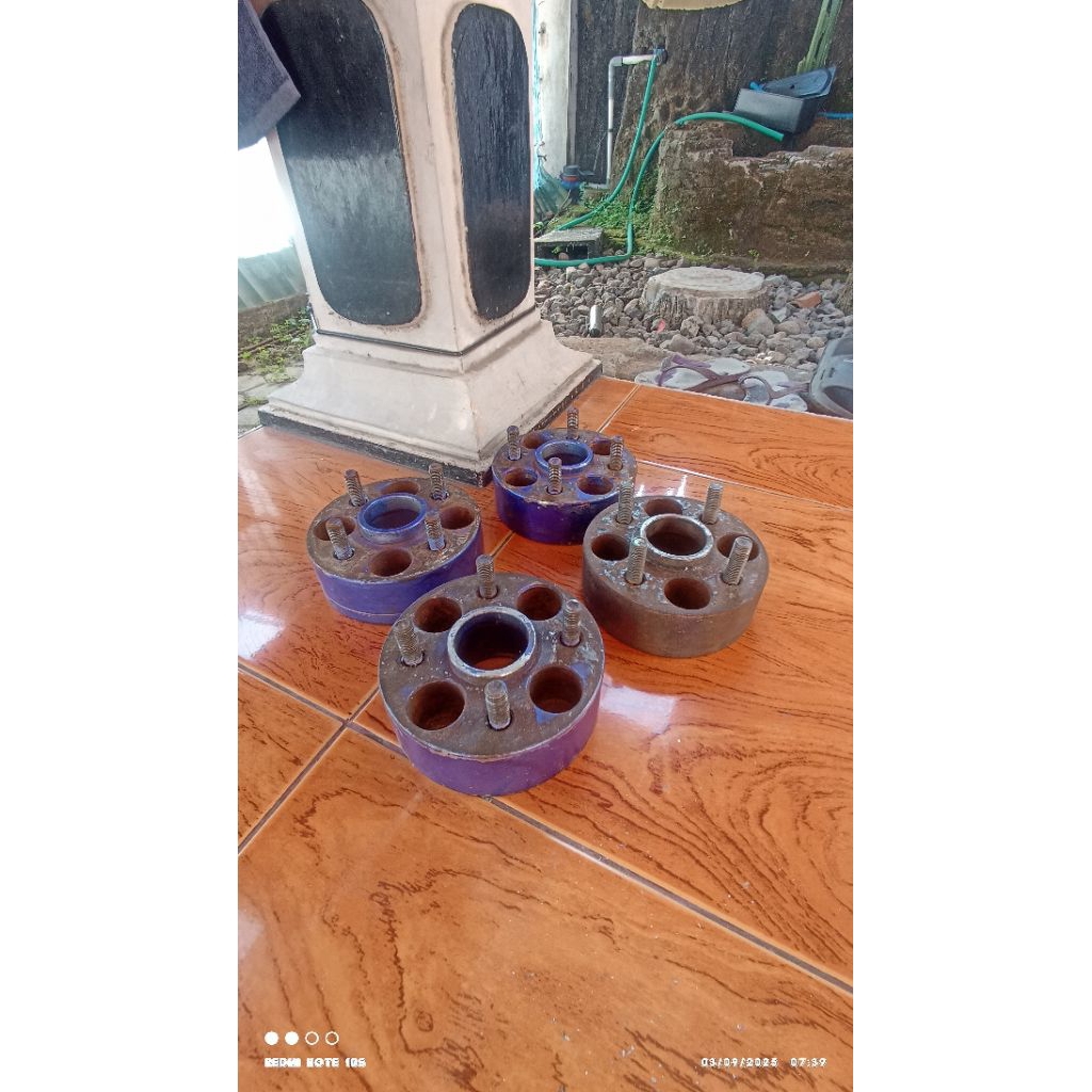 Adaptor velg mobil khusus lubang 4 (dari pcd 4x100 ke pcd 4x100) bahan full besi