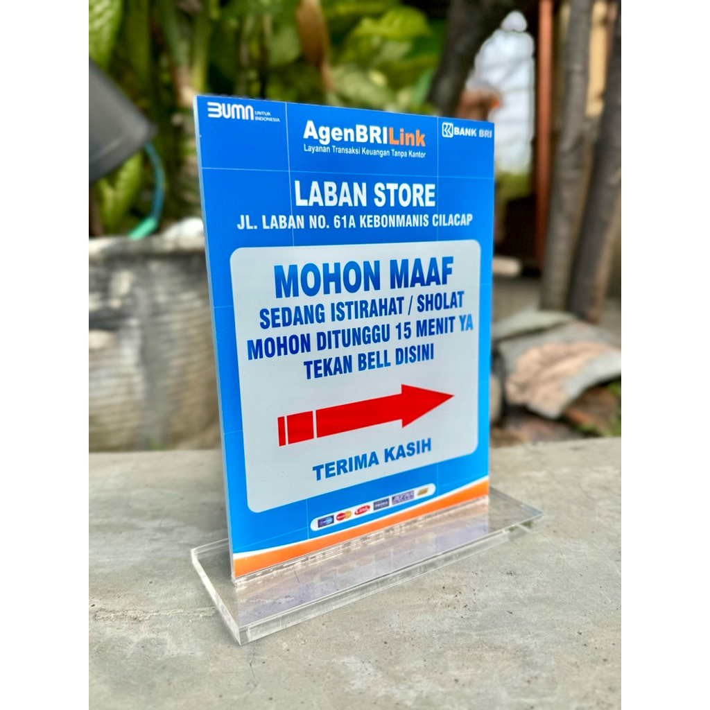 

AKRILIK MEJA INFO ISTRAHAT / SHOLAT AGEN BANK UKURAN 15X20CM BAHAN TEBAL
