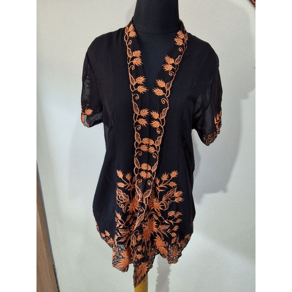 Kebaya Encim/Kebaya Bordir/Kebaya Krancang Bordir/Kebaya Hitam