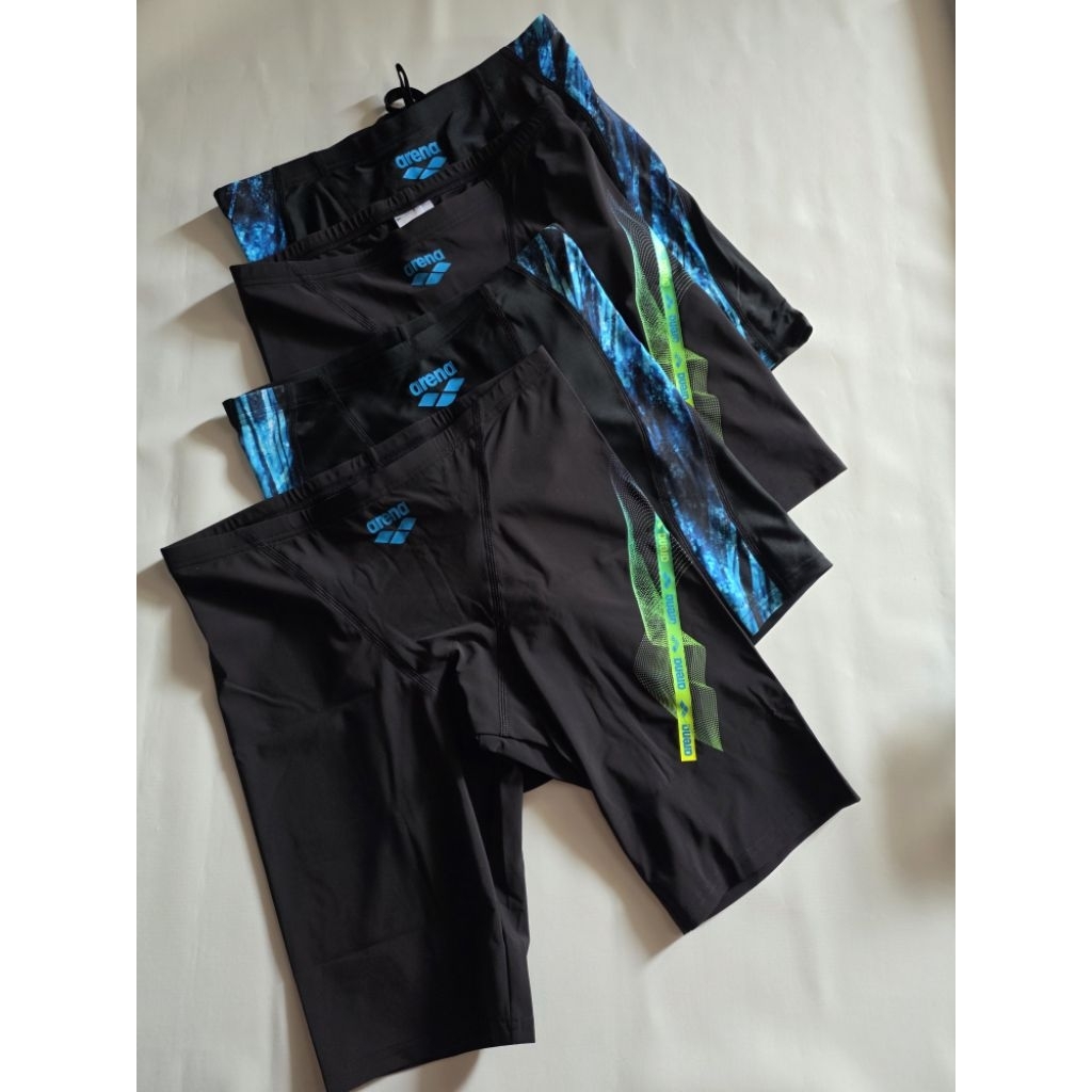 Celana Renang Pria Arena