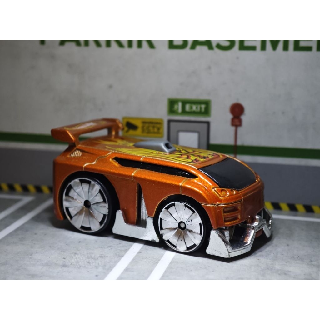 hot wheels tooned jadul hyperliner