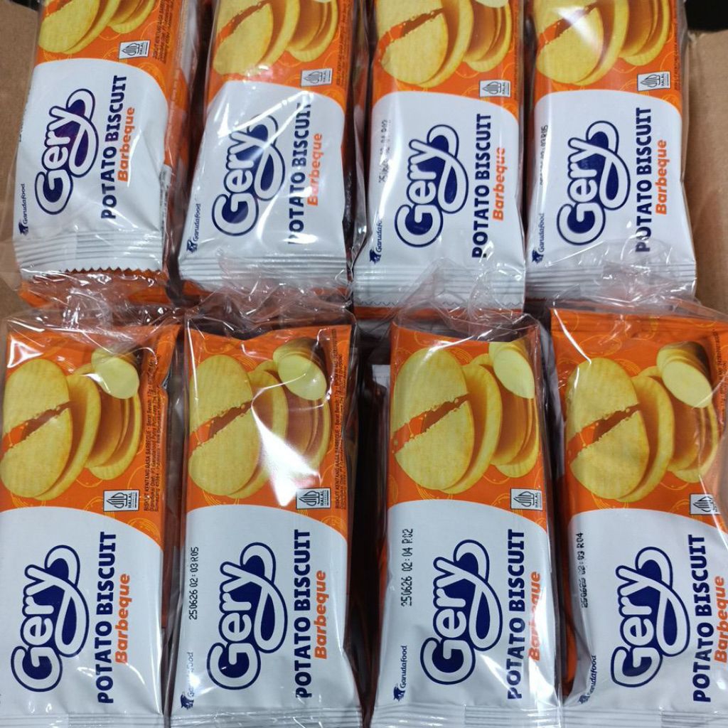 

GERRY POTATO BISKUIT BBQ ISI 10PCS