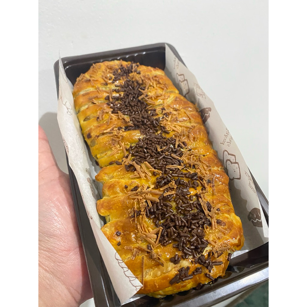 

Strudel pisang coklat keju
