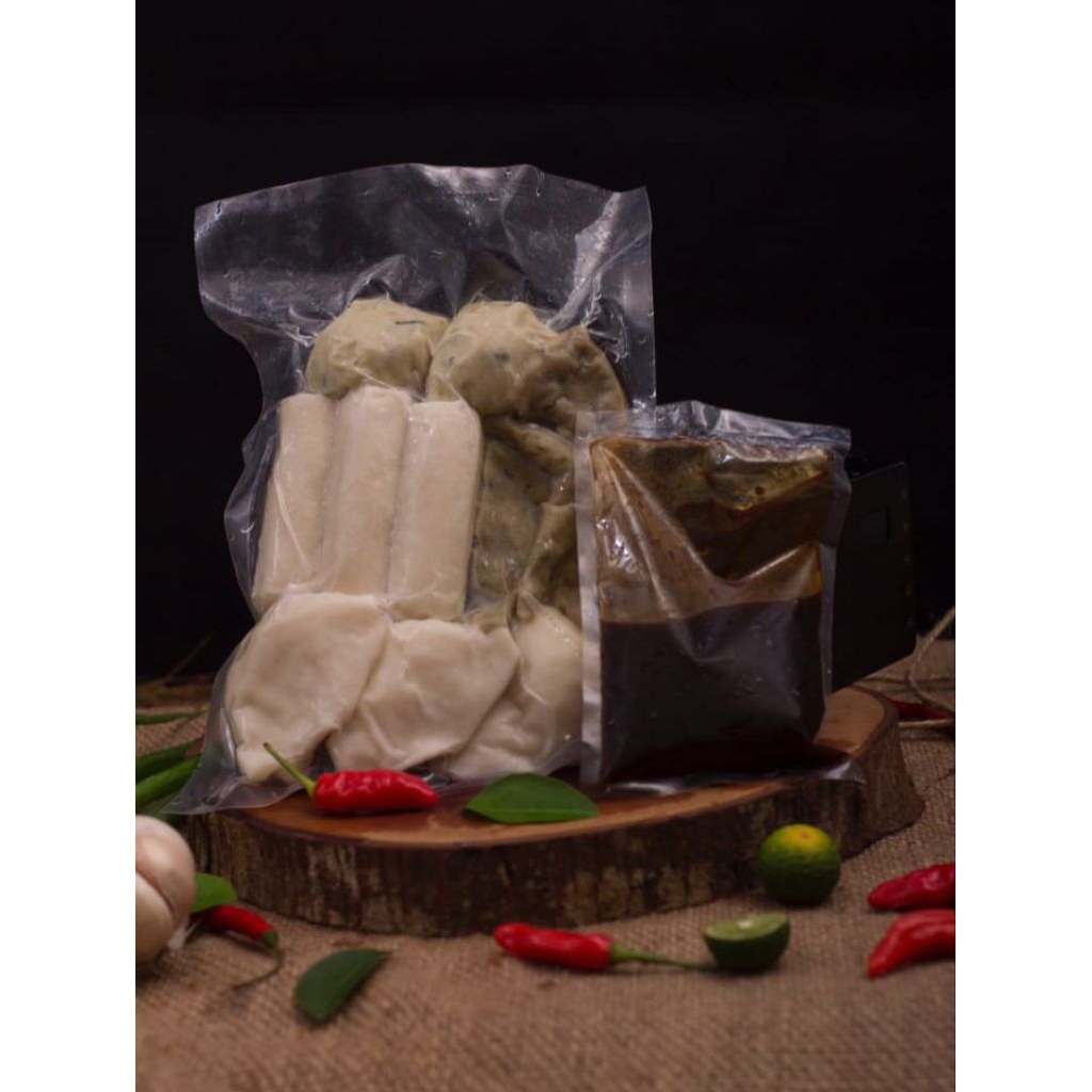 

PEMPEK PREMIUM IKAN TENGGIRI ISI 10 PCS