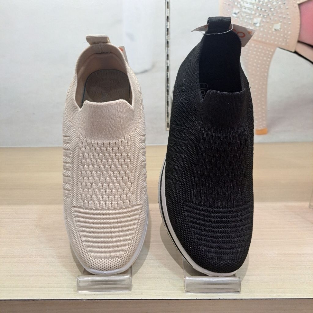 Sepatu wanita FLADEO