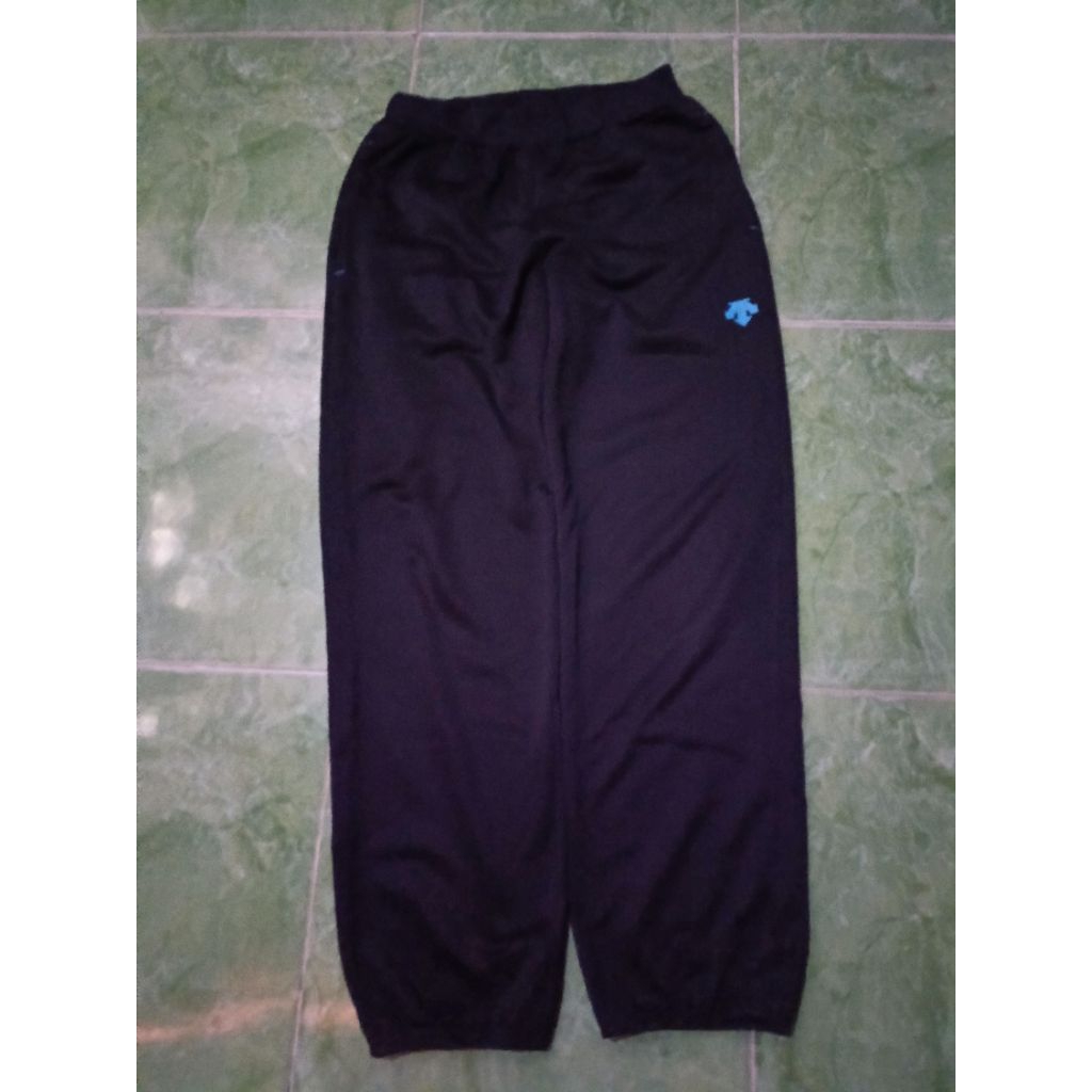 celana Olahraga Descente