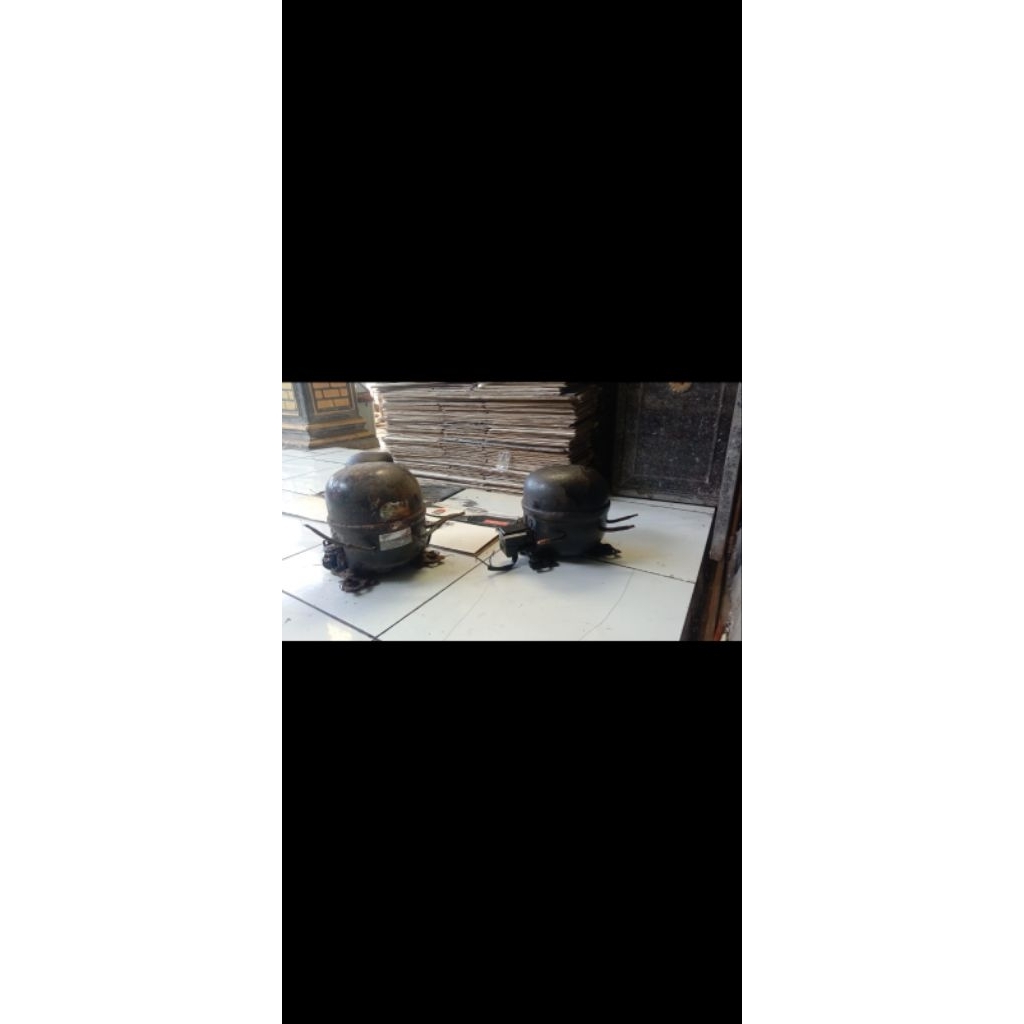 mesin(kompresor )kulkas 2pintu