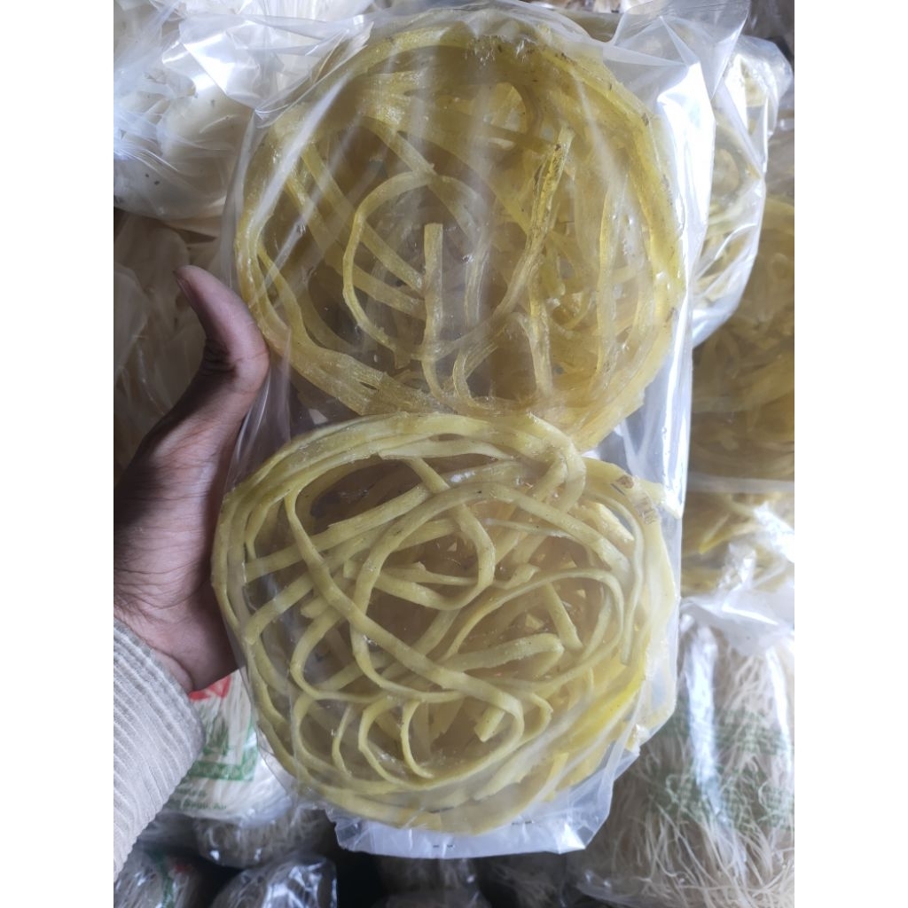 

krupuk mie (jajanan jadul)