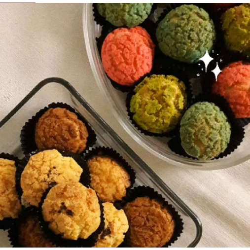 

Choux au Craquelin / Creampuff / Choux Crunchy isi 9 Pcs