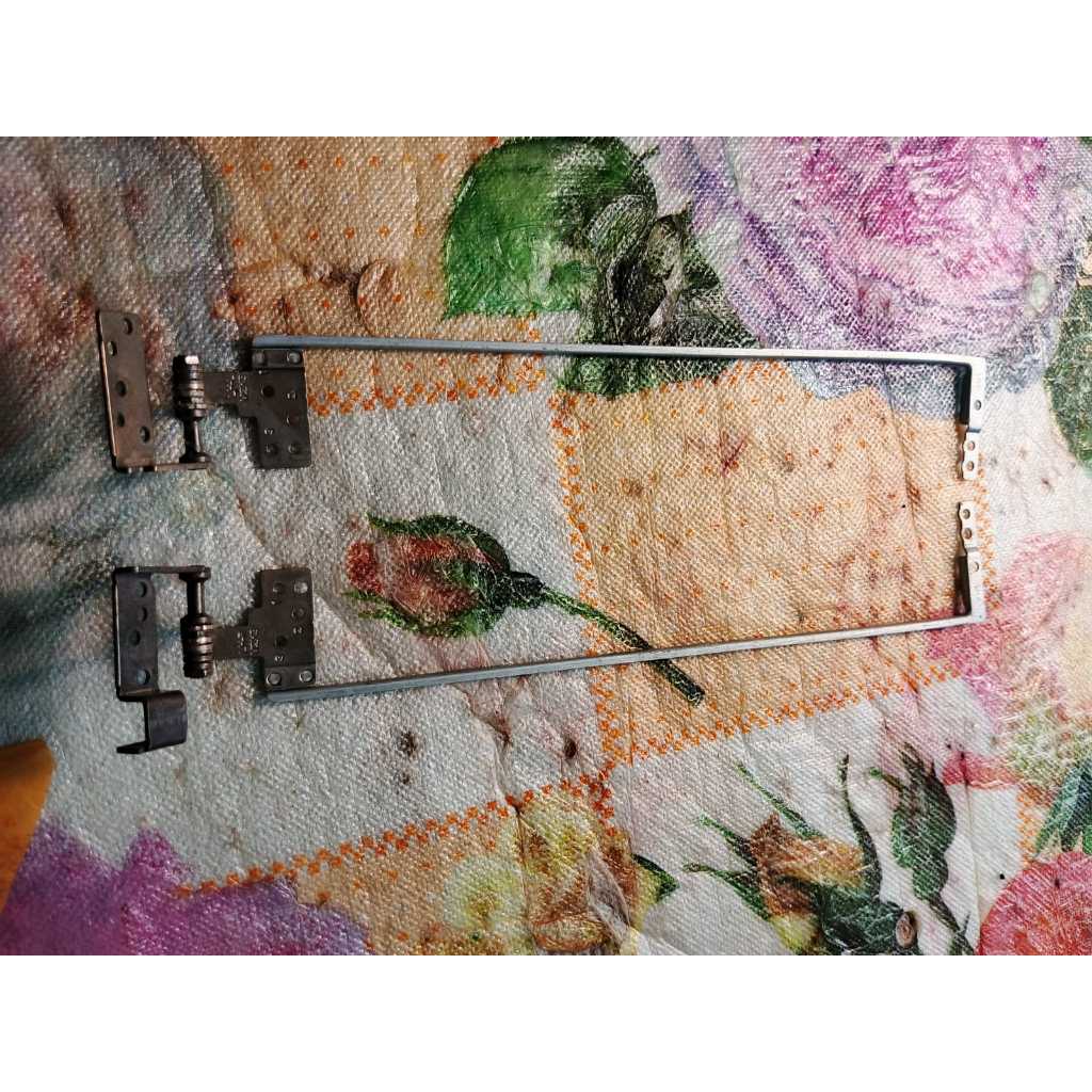 Engsel Laptop Acer one 14