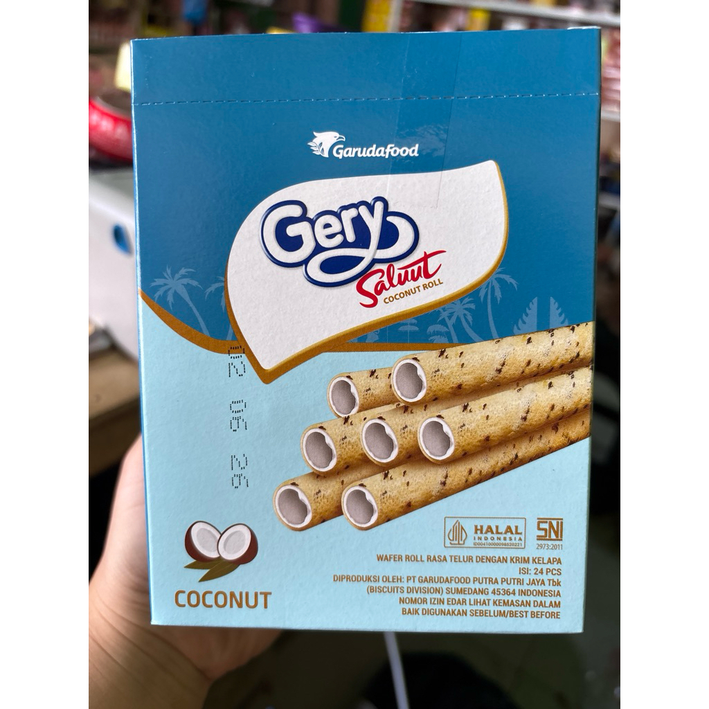 

gerry salut roll coconut box isi 24pcs (grosir)