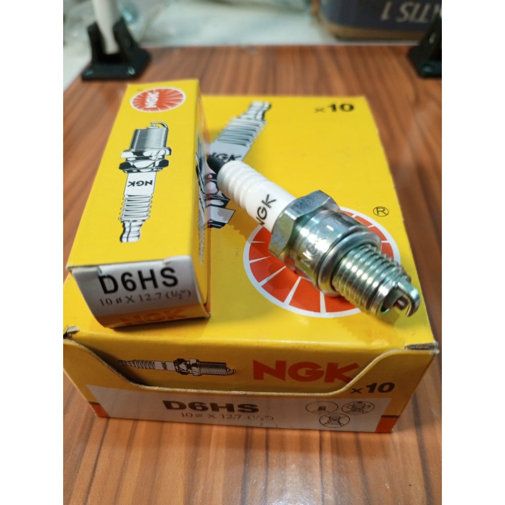 Busi NGK D6HS Busi D6HS