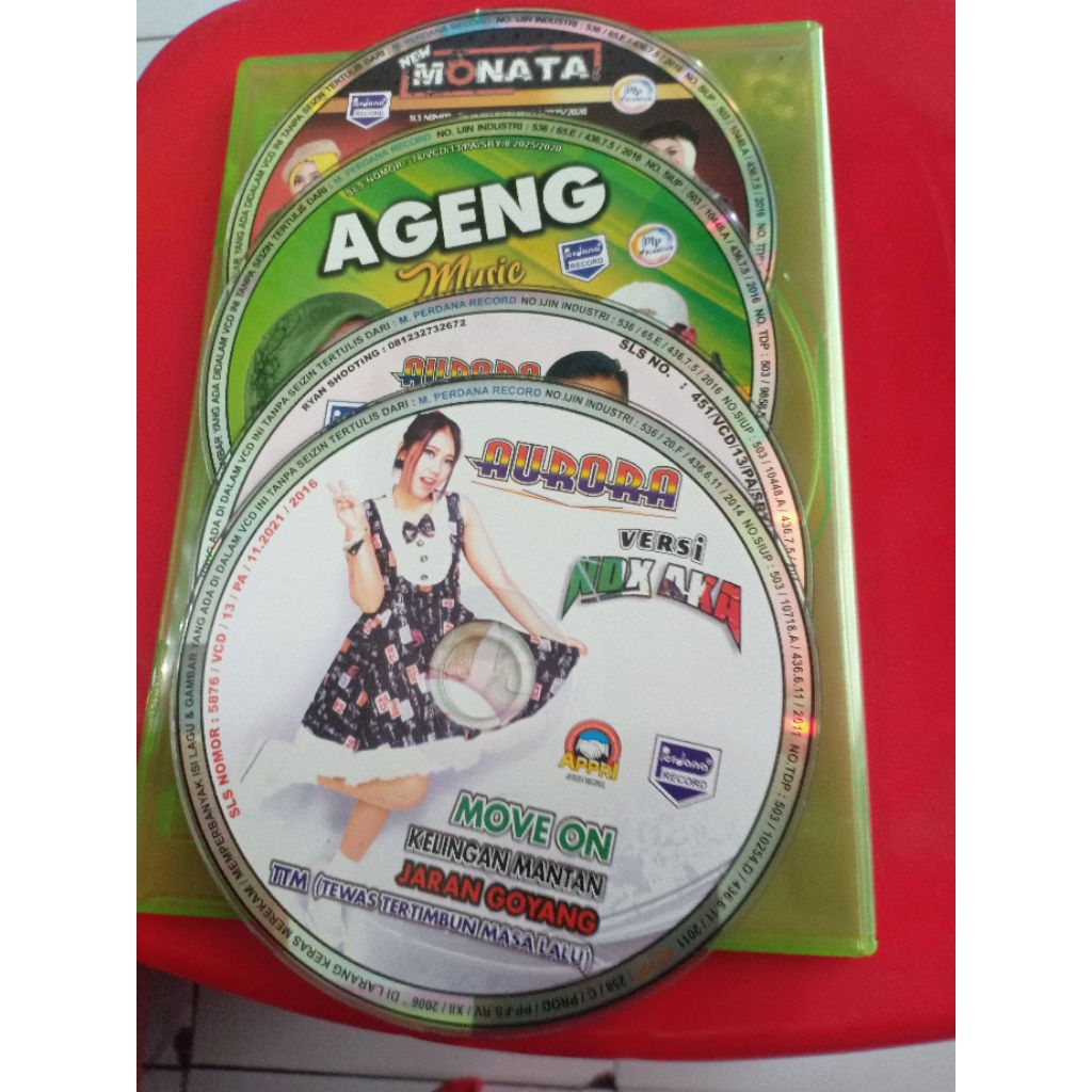 VCD AURORA 2 ACAM,AGENG MUSIC, MONATA TANPA COFER BONUS BOX