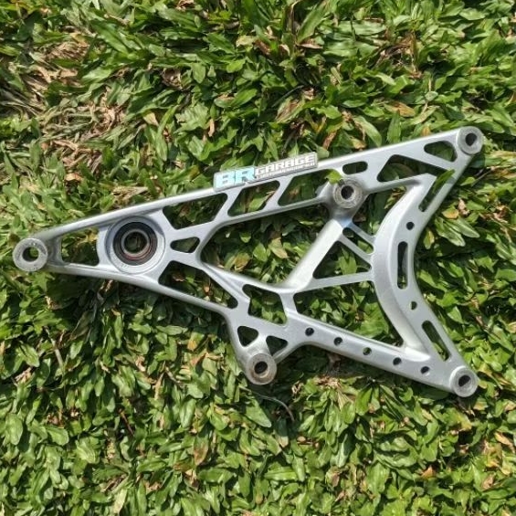 swing arm vario 125 / 150 led old custom coak