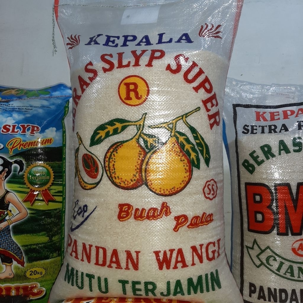 

BERAS PANDAN WANGI BUAH PALA 10 KG PULEN