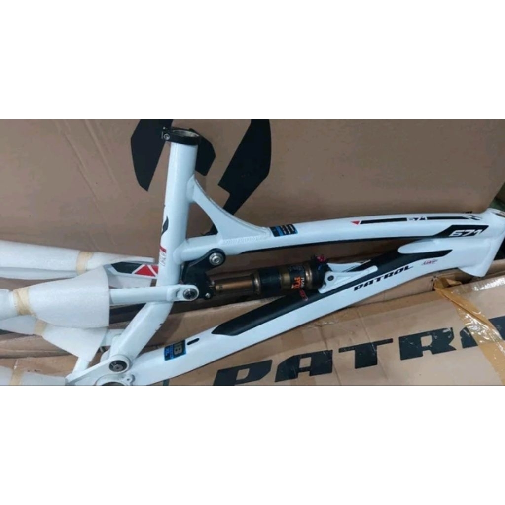 Frame PATROL 671 size XL-18 roda 27.5 new