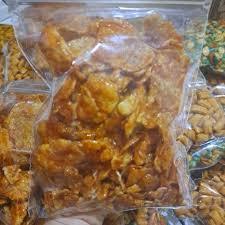 

EMPING LAYAR PEDAS MANIS GURIH