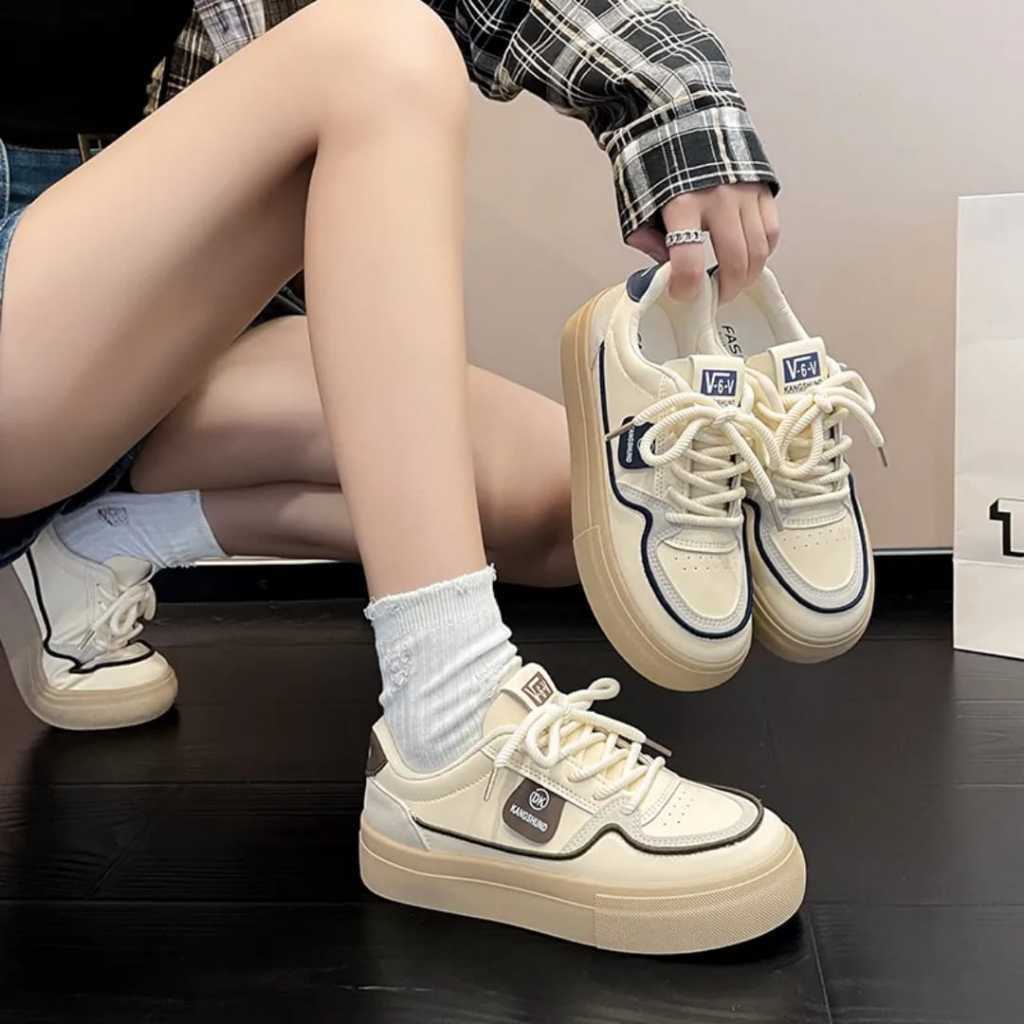 SEPATU SNEAKERS WANITA KOREA OOTD KULIAH KASUAL