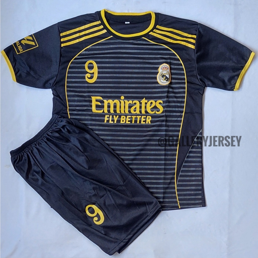 SETELAN BAJU BOLA ANAK ANAK SETELAN JERSEY ANAK ANAK REAL MADRID HITAM MBAPPE SETELAN REAL MADRID AN