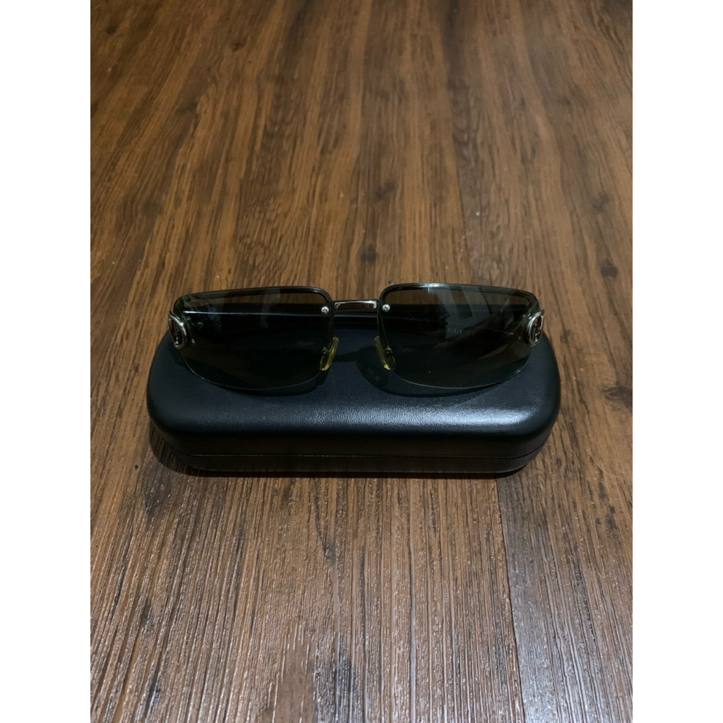 Kacamata Gucci sunglasses GG 2744/F/S  black authentic preloved