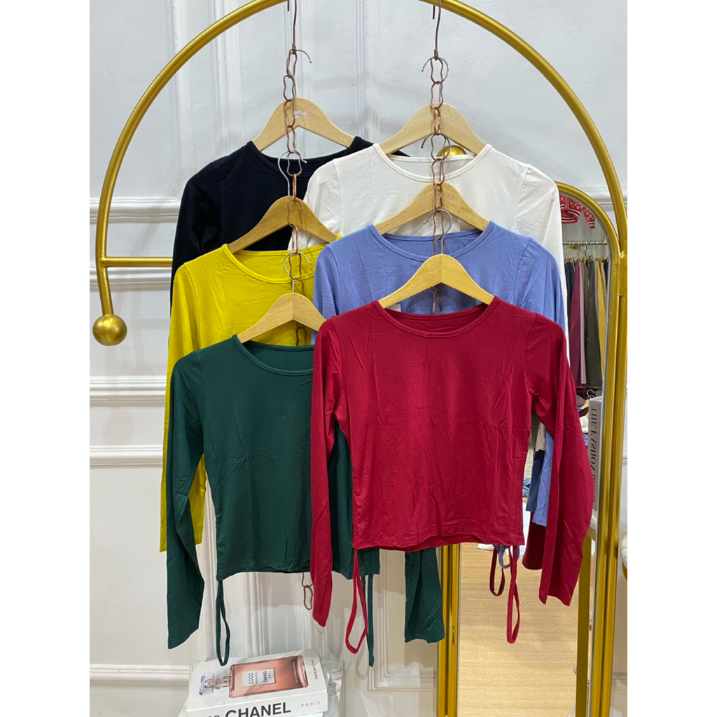 kaos crop serut samping✨