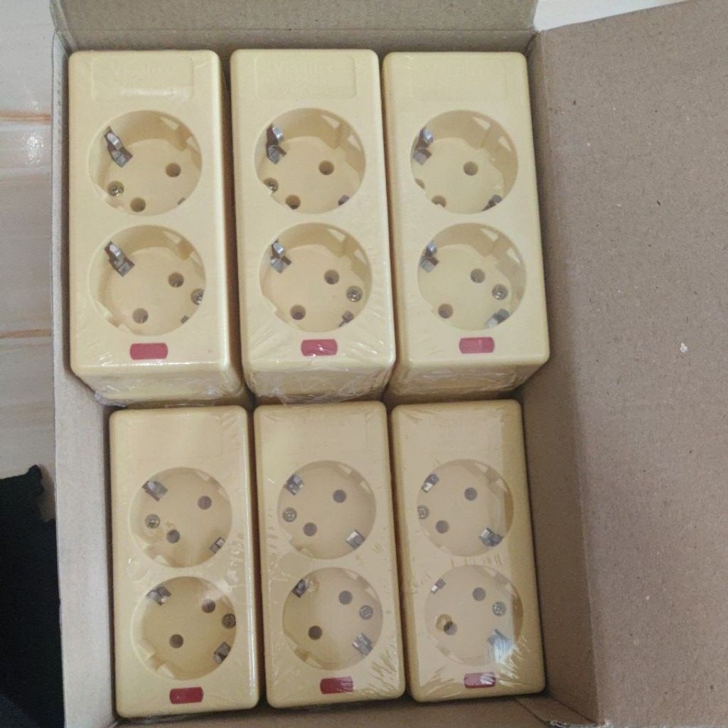 visalux terminal 2 lubang